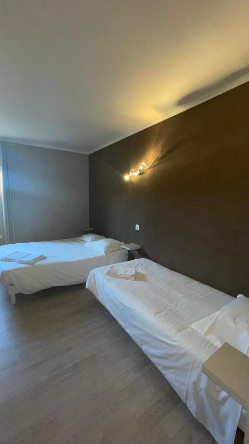 L'Excess Hotel Vierzon Bagian luar foto